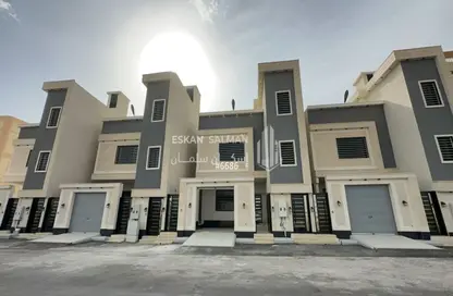 Full Floor - 6 Bedrooms - 4 Bathrooms for sale in Al Raaqi - Khamis Mushayt - Asir