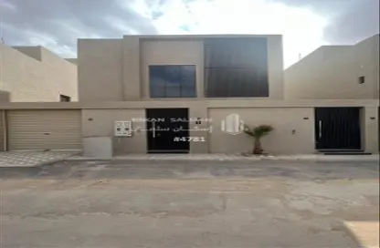 Villa for sale in Uqaz - Riyadh - Ar Riyadh