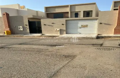 Villa - 6 Bedrooms - 5 Bathrooms for sale in Al Ihtifalat - Ar Rass - Al Qassim