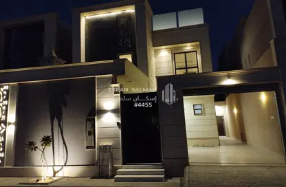 Villa - 5 Bedrooms - 6 Bathrooms for sale in Al Qaa Al Barid - Bariduh - Al Qassim