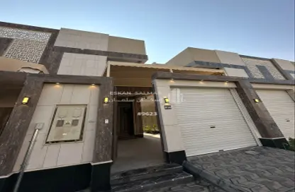 Full Floor - 4 Bedrooms - 4 Bathrooms for sale in Al Munisiyah - Riyadh - Ar Riyadh