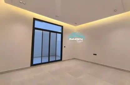 Full Floor - 5 Bedrooms for sale in Qurtubah - Riyadh - Ar Riyadh