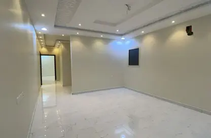 Full Floor - 4 Bedrooms - 4 Bathrooms for rent in Al Munisiyah - Riyadh - Ar Riyadh