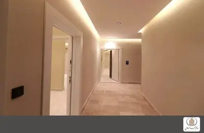 Apartment - 4 Bedrooms for sale in As Salamah - Jeddah - Makkah Al Mukarramah