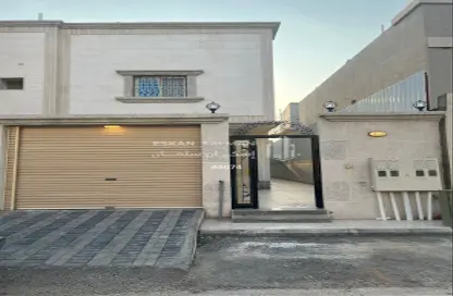 Villa - 4 Bedrooms - 4 Bathrooms for sale in Badr - Ad Dammam - Eastern